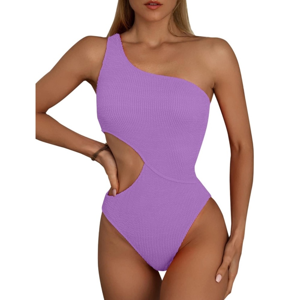 Women's Cutout One Piece Swimsuit Size Large
